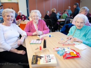 liverpool women playing bingo
