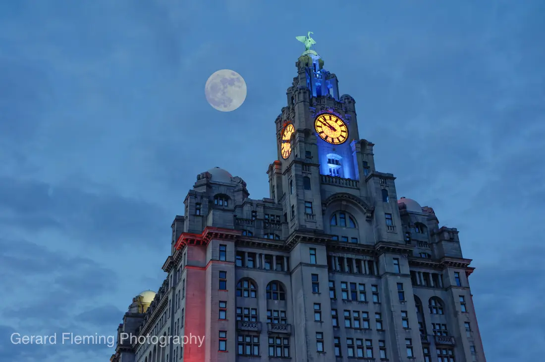 the liver building liverpool by photographer gerard fleming